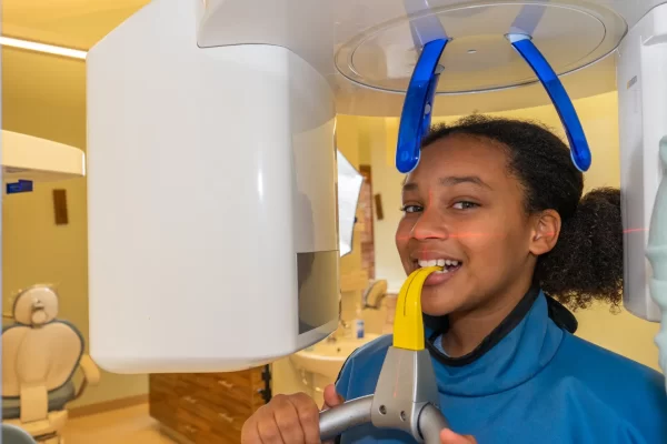girl in CBCT scanner